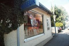 Schaufenster mit Polfilter aufgenommen